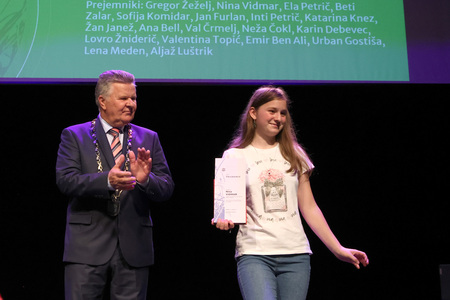 ZLATE PETICE 25 FOTO LJUBO VUKELIČ